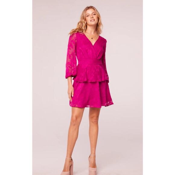 Band of the Free Women's Size Large Floral Mini Dress Fuschia Tie Back NWT - Picture 1 of 11